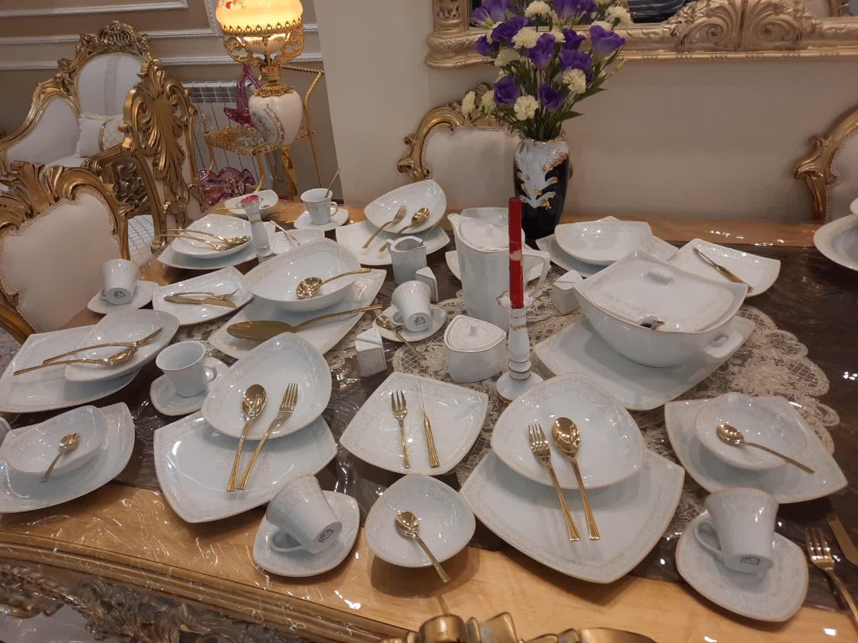 سرویس ۱۰۴ پارچه ۱۲ نفره چینی پردیس ترانه